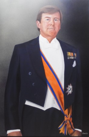 Koning Willem Alexander 2015. Olieverf op linnen. 80 x 120 cm. Te bezichtigen in Oranjemuseum Diepenheim